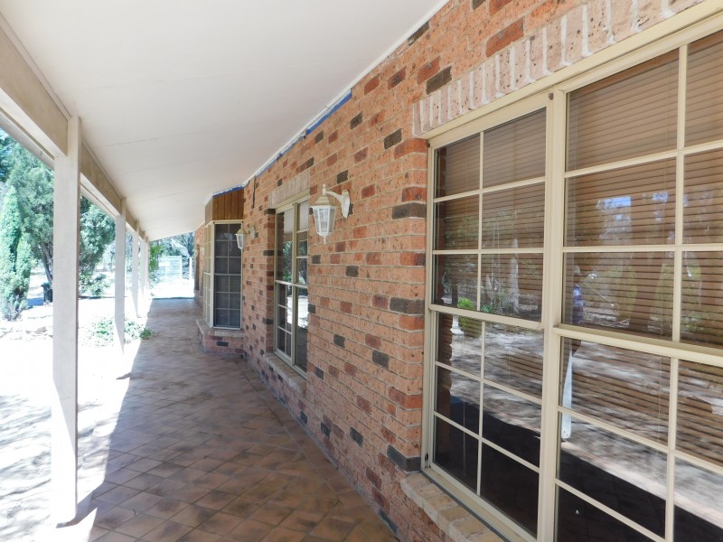62 PEARCE STREET, Hill Top NSW 2575