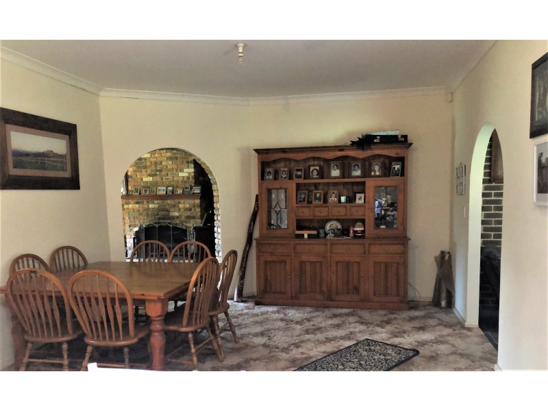 1750 JAMBEROO MOUNTAIN ROAD, Robertson NSW 2577