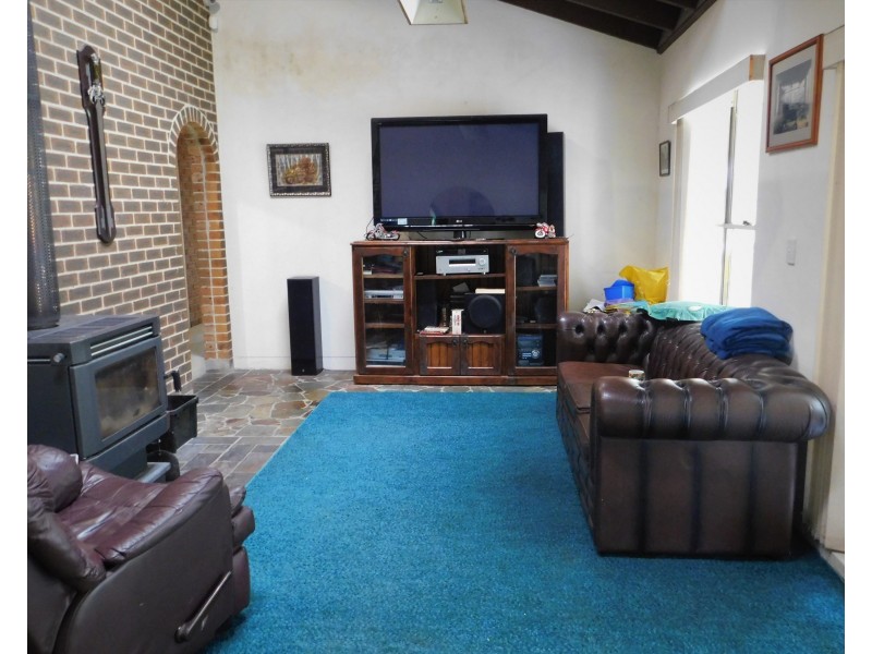 1750 JAMBEROO MOUNTAIN ROAD, Robertson NSW 2577