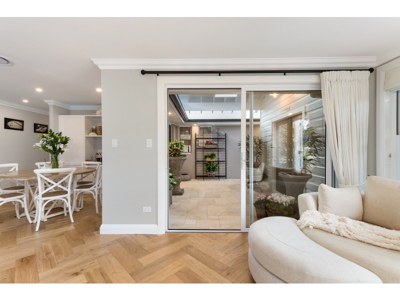 7 LINDEN WAY, Bowral NSW 2576