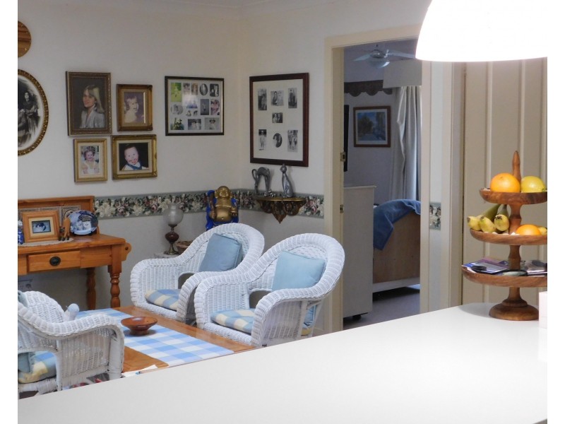 9 BARNETT AVENUE, Bundanoon NSW 2578