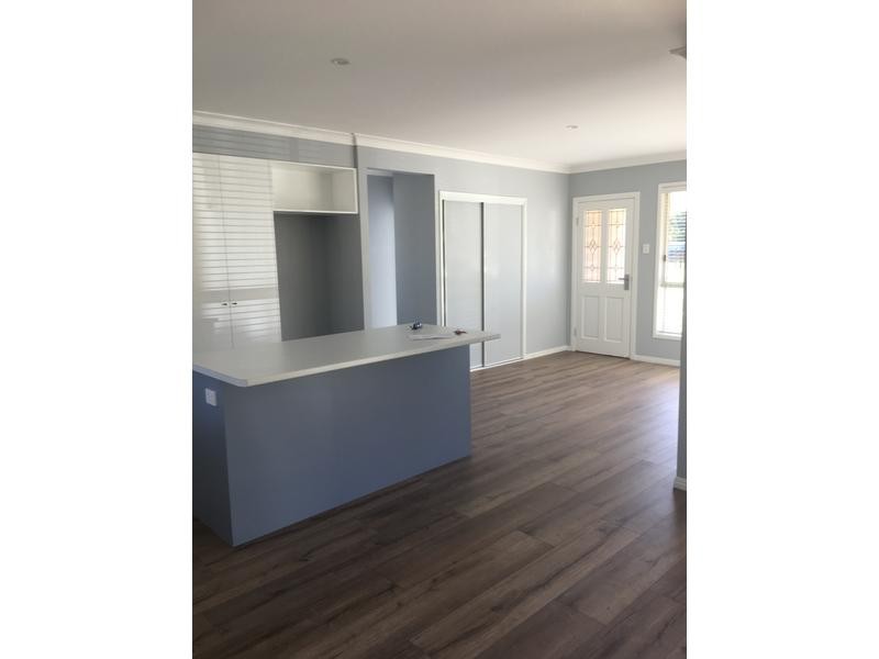 84 Hall Road, Elimbah QLD 4516