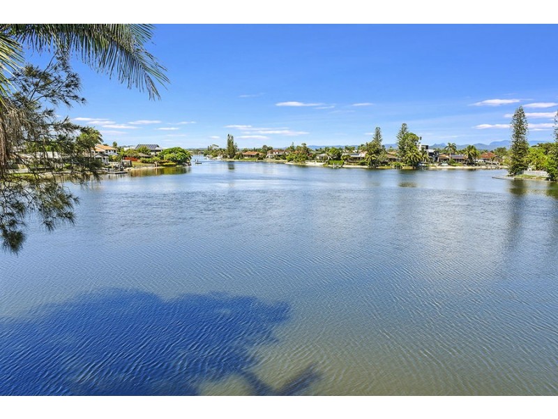 3/14 Orvieto Avenue, Mermaid Waters QLD 4218