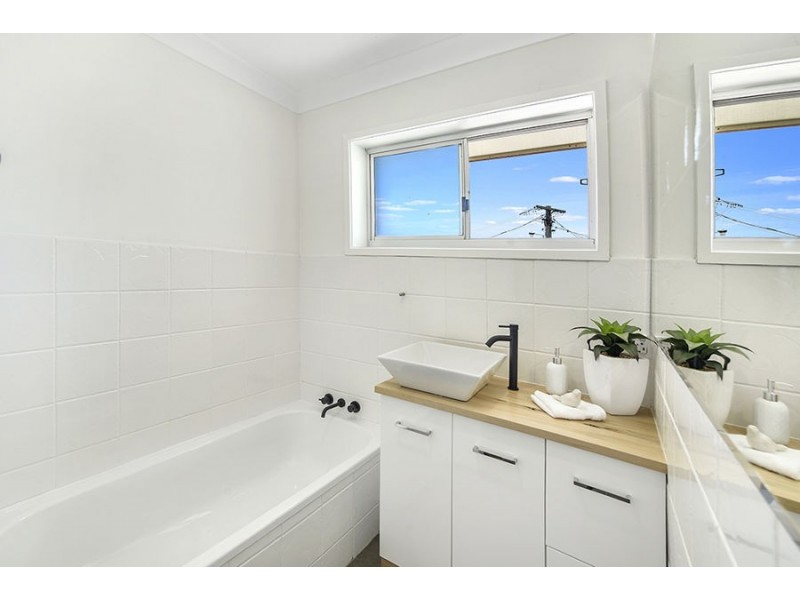 3/14 Orvieto Avenue, Mermaid Waters QLD 4218