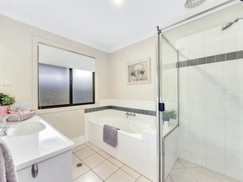 1 Reid Court, Bracken Ridge QLD 4017