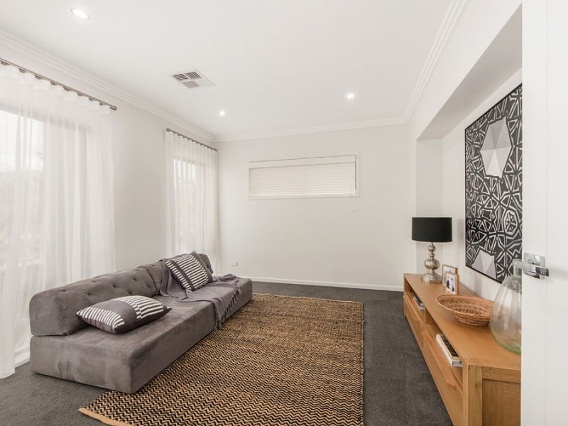 18 Shilin Street, Yarrabilba QLD 4207