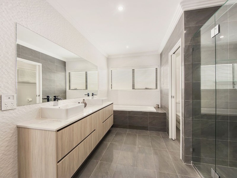 18 Shilin Street, Yarrabilba QLD 4207