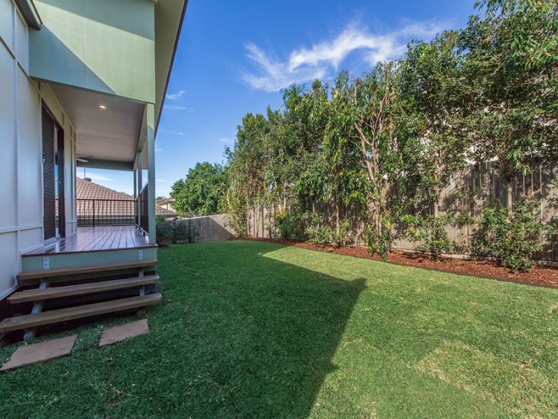 91 Lakes Entrance Drive, Springfield Lakes QLD 4300