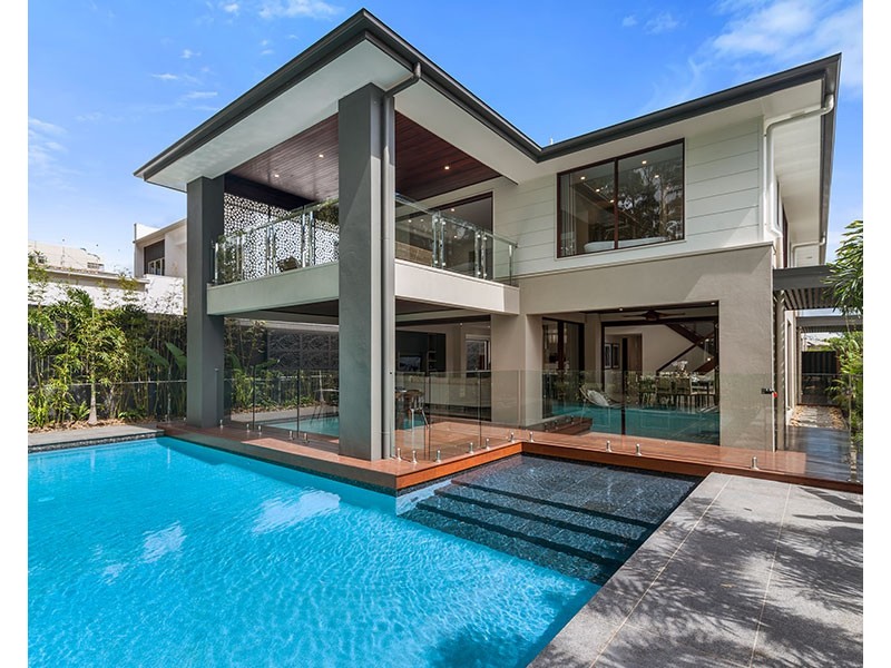 8 Turnberry Way, Brookwater QLD 4300