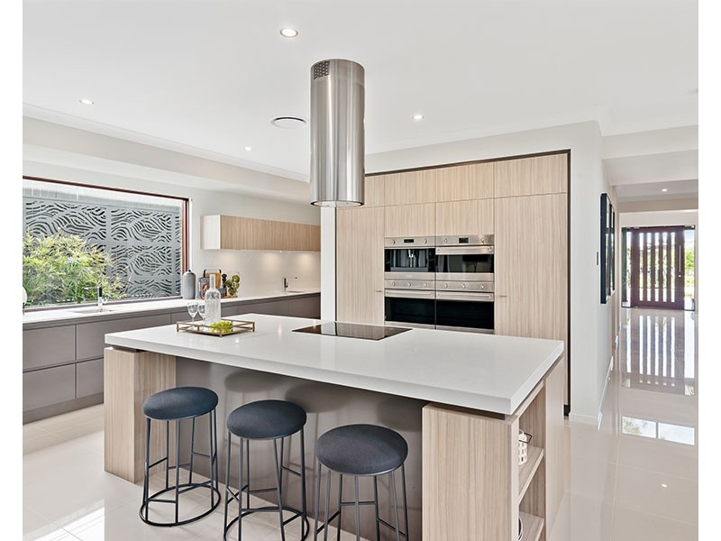 8 Turnberry Way, Brookwater QLD 4300