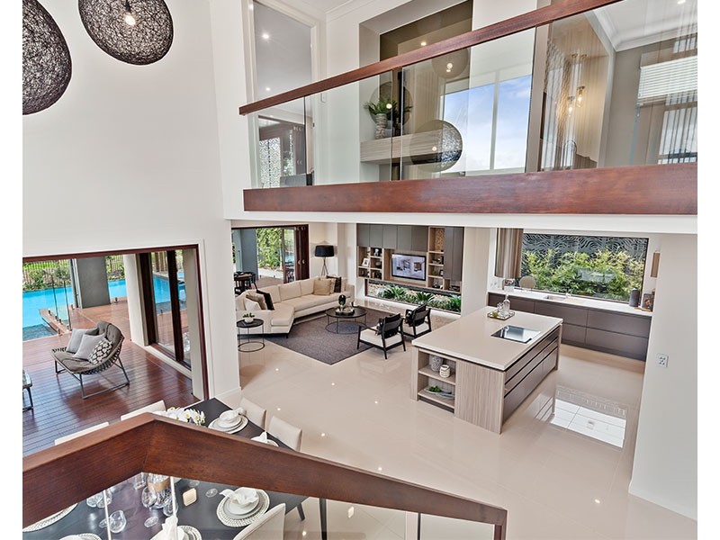 8 Turnberry Way, Brookwater QLD 4300