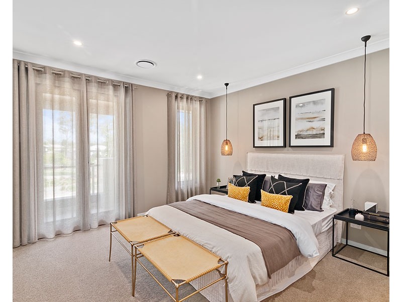 8 Turnberry Way, Brookwater QLD 4300