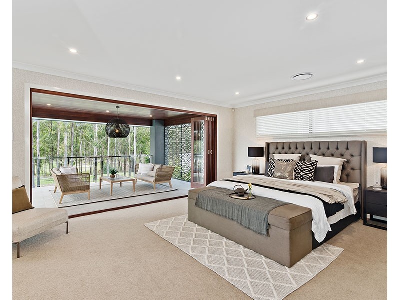 8 Turnberry Way, Brookwater QLD 4300