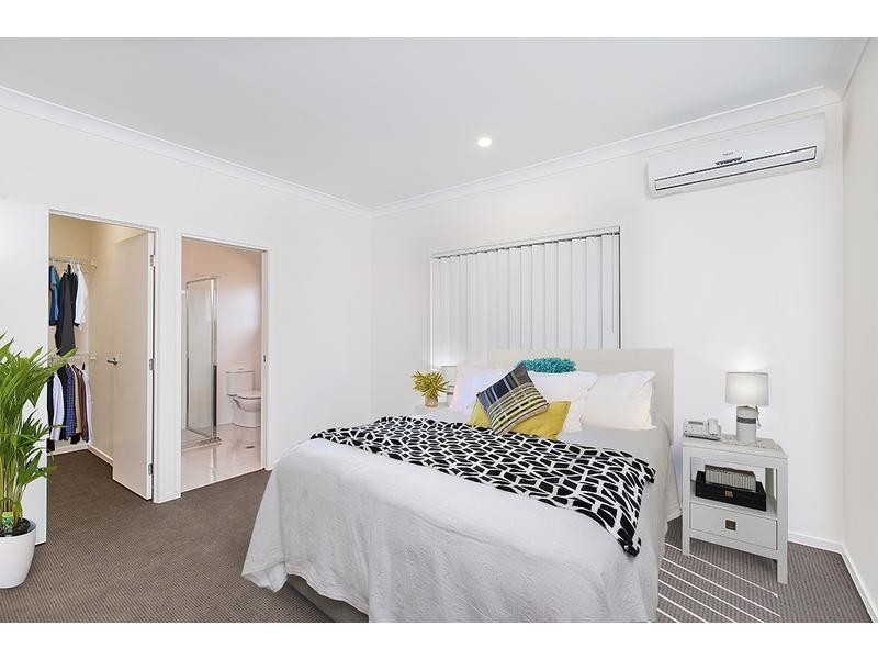 2 Goal Crescent, Griffin QLD 4503