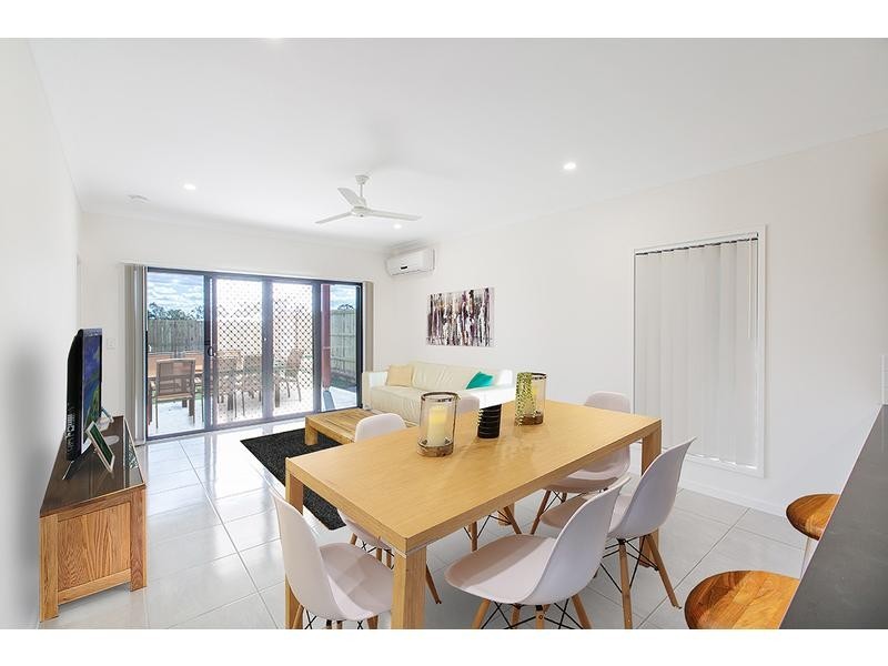 2 Goal Crescent, Griffin QLD 4503