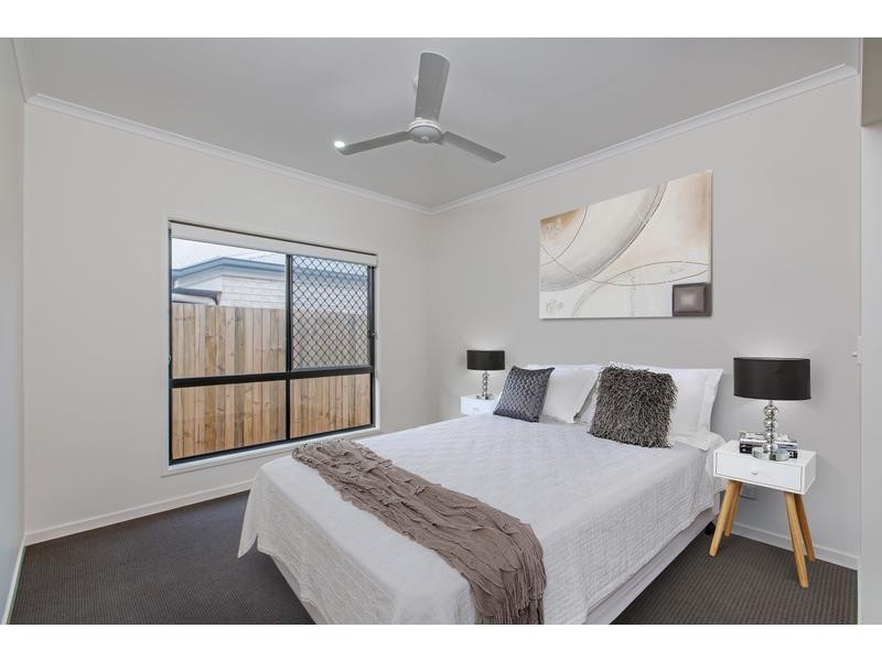 2 Goal Crescent, Griffin QLD 4503