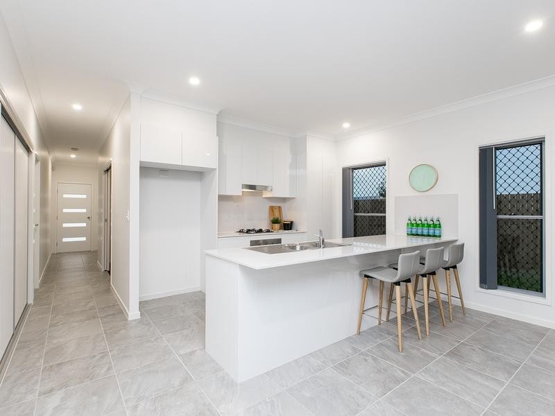 22 RIVERBEND CR, Lawnton QLD 4501