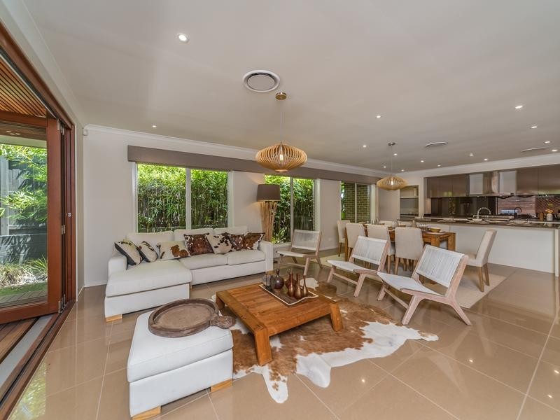 12 Elvire Street, Ormeau Hills QLD 4208