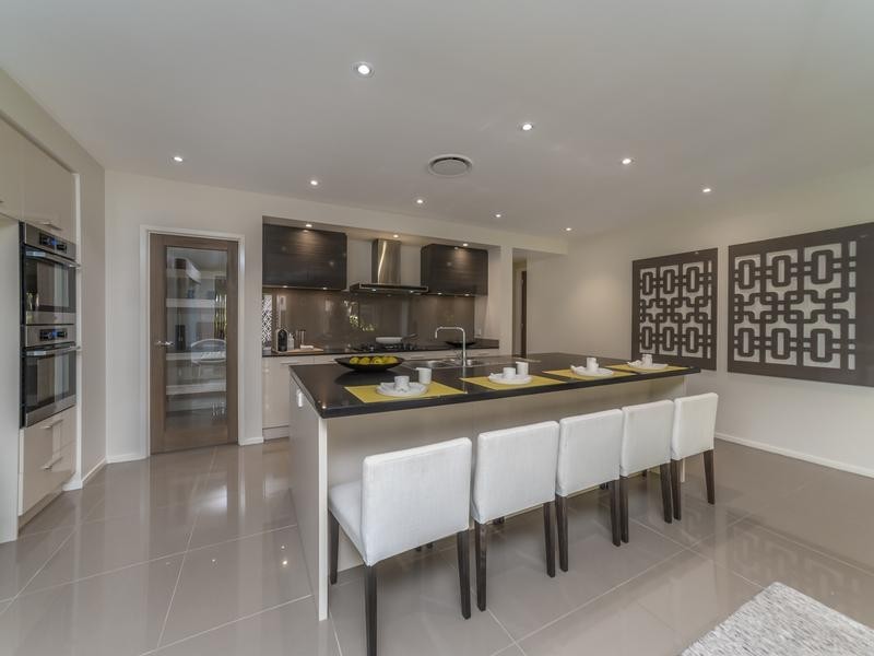 6 Elvire Street, Ormeau Hills QLD 4208