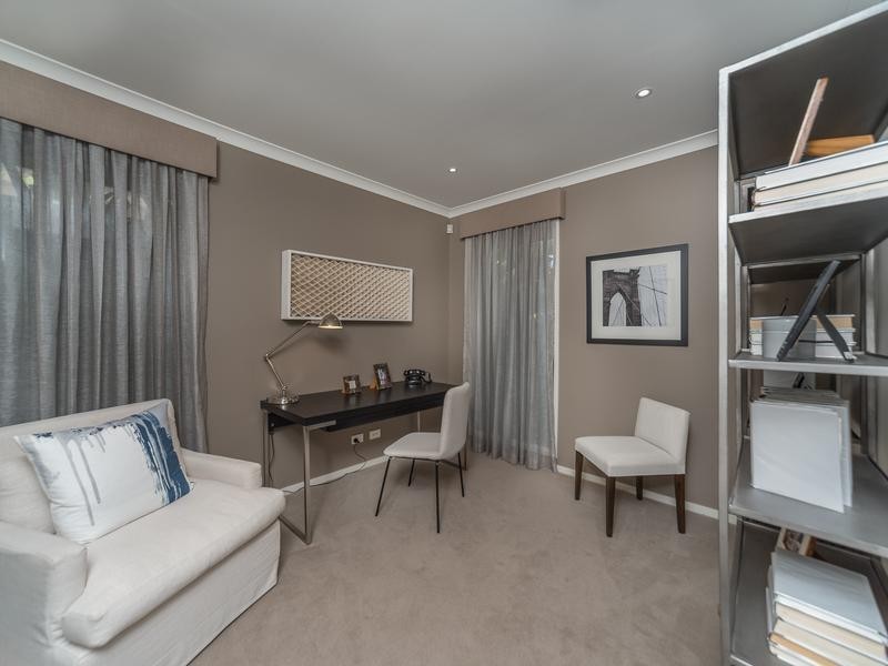 6 Elvire Street, Ormeau Hills QLD 4208