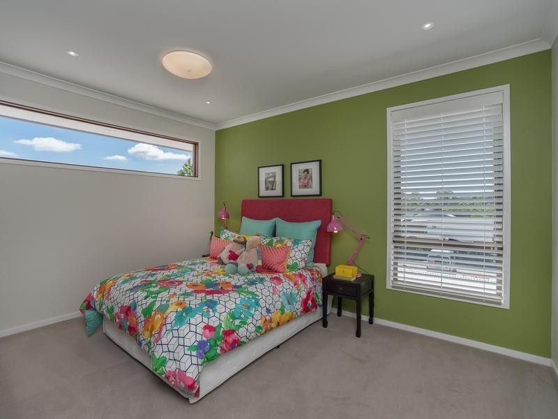 6 Elvire Street, Ormeau Hills QLD 4208