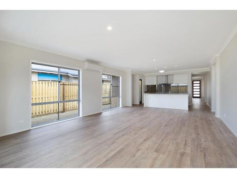 13 Beesand Street, Mango Hill QLD 4509