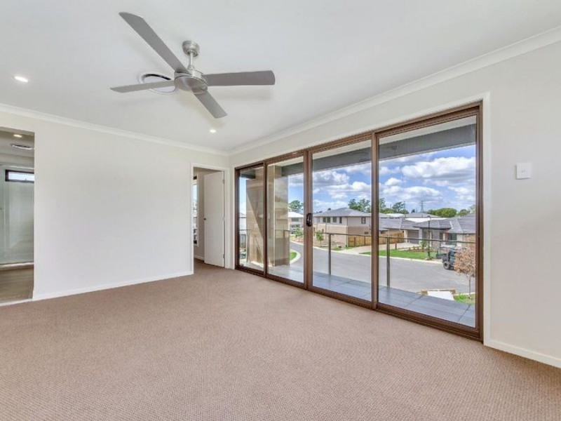 5 Doulton Close, Hemmant QLD 4174