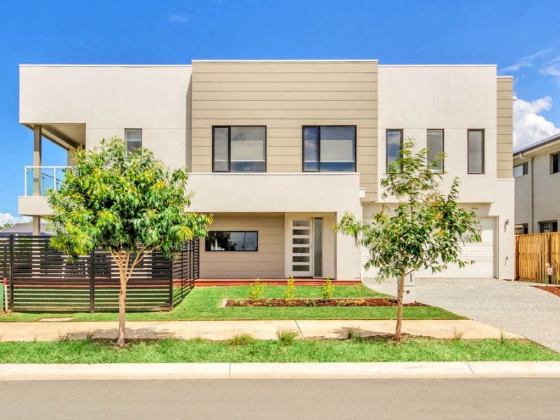 11 Astor Street, Newport QLD 4020