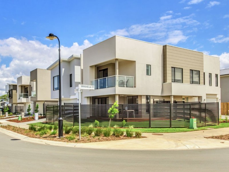 11 Astor Street, Newport QLD 4020