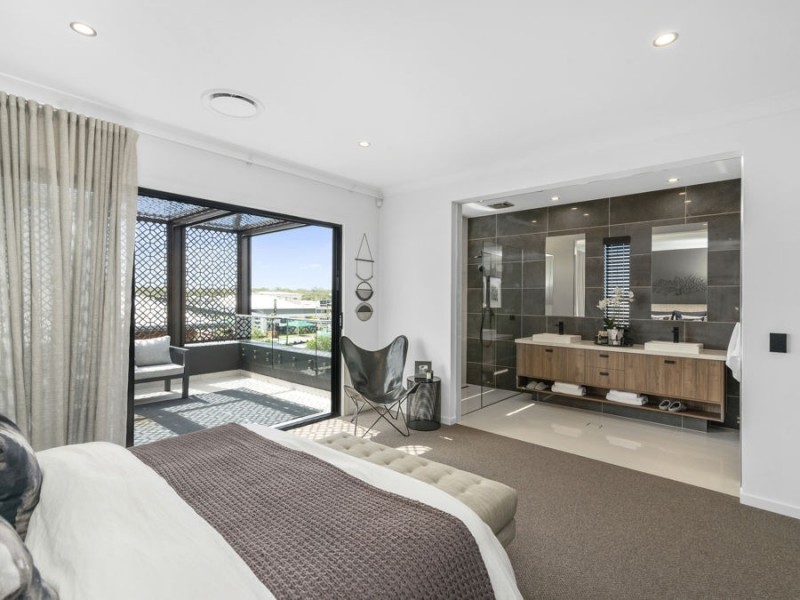 16 Tranquility Way, Palmview QLD 4553