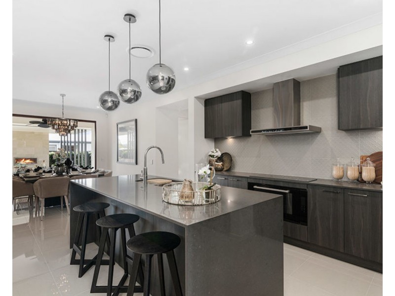 18 Tranquility Way, Palmview QLD 4553