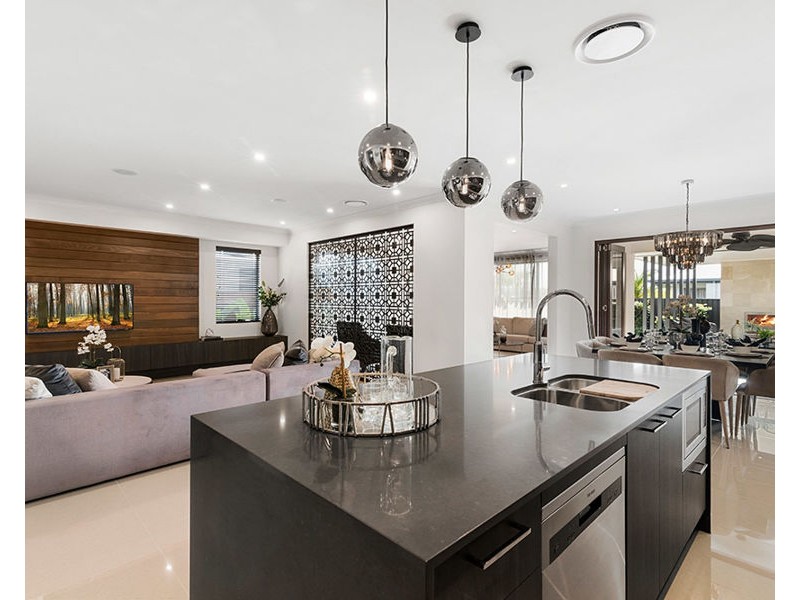 18 Tranquility Way, Palmview QLD 4553