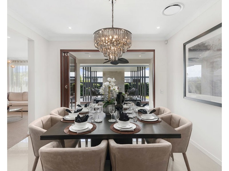 18 Tranquility Way, Palmview QLD 4553