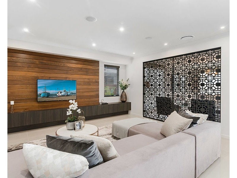 18 Tranquility Way, Palmview QLD 4553