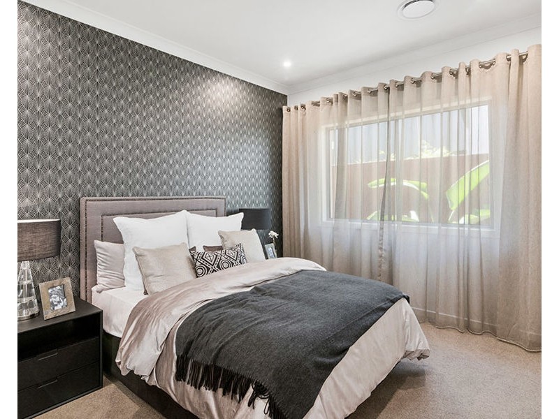 18 Tranquility Way, Palmview QLD 4553