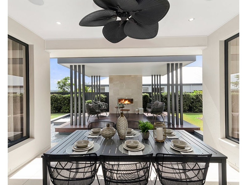 18 Tranquility Way, Palmview QLD 4553