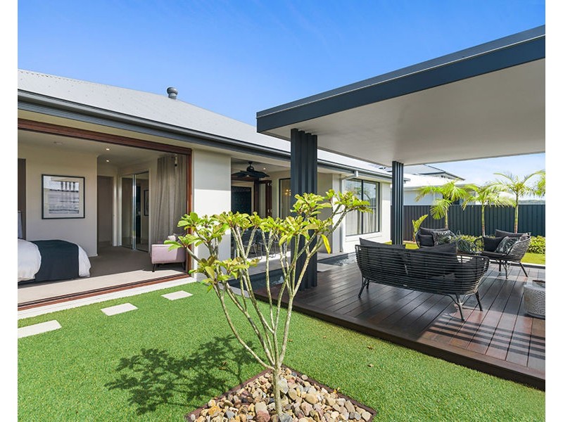 18 Tranquility Way, Palmview QLD 4553