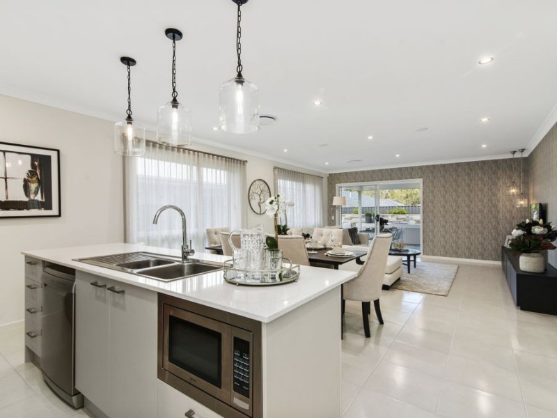 36 Attenborough Circuit, North Lakes QLD 4509