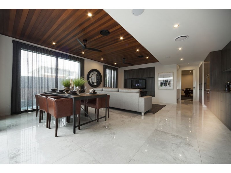 12 Leslie Crescent, Caloundra West QLD 4551