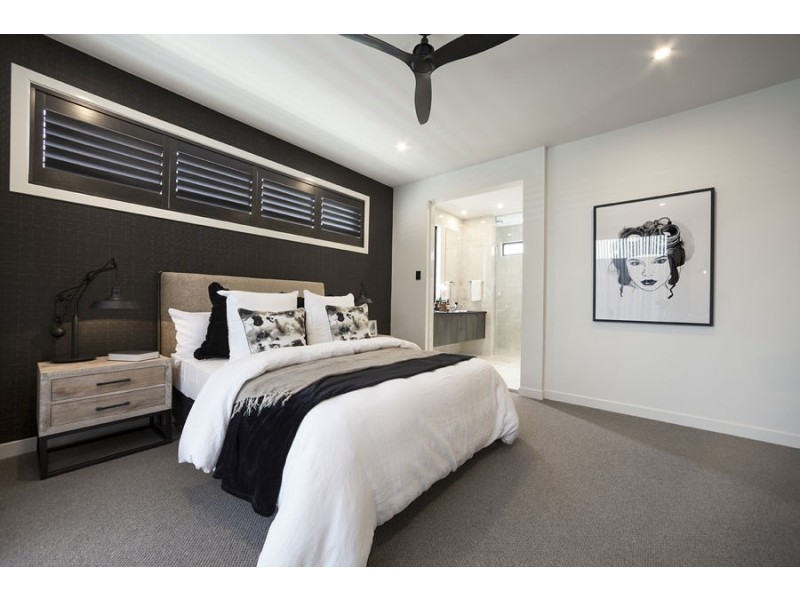 12 Leslie Crescent, Caloundra West QLD 4551