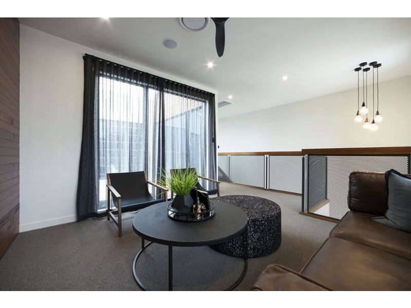 12 Leslie Crescent, Caloundra West QLD 4551