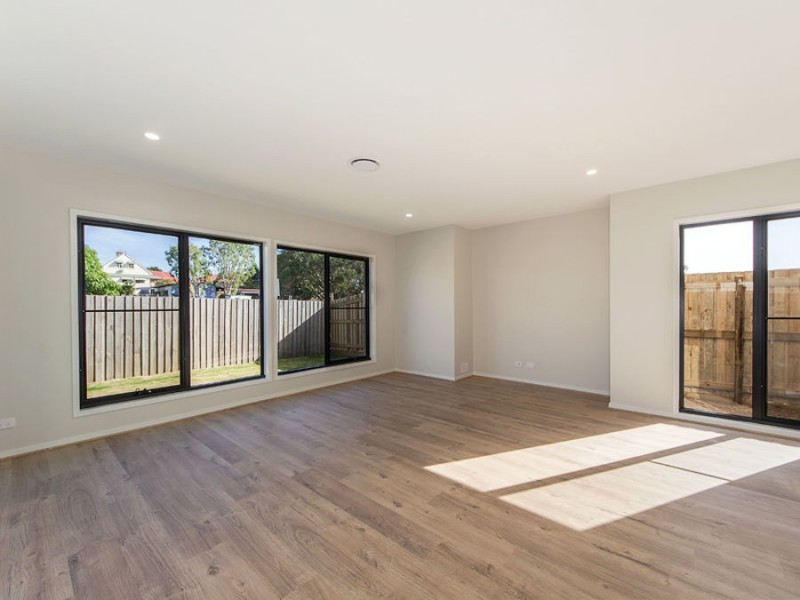 18 Majestic Crescent, Hemmant QLD 4174