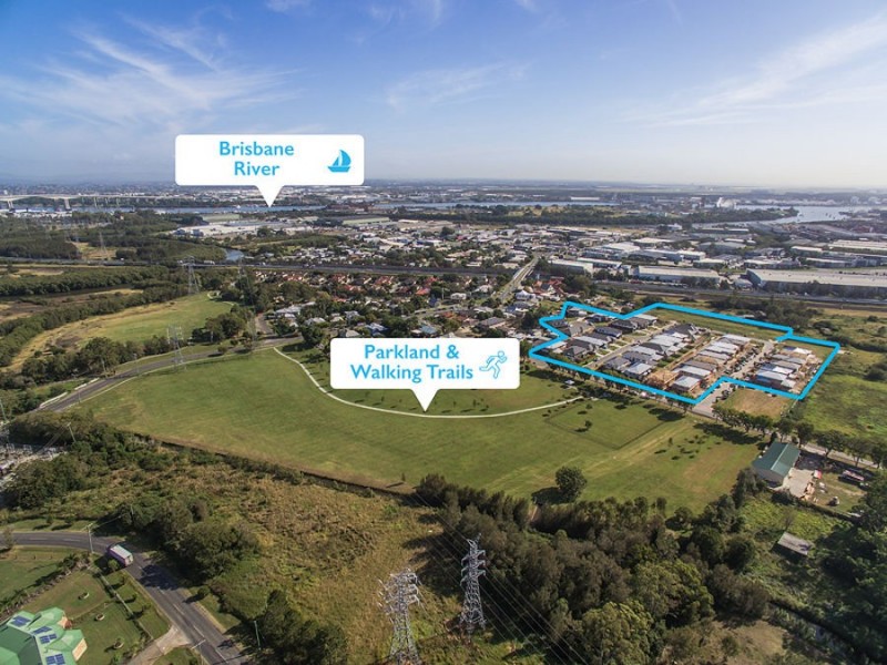 18 Majestic Crescent, Hemmant QLD 4174
