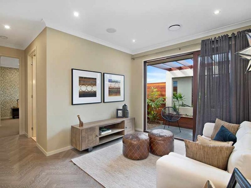 36 Hans Street, Upper Coomera QLD 4209