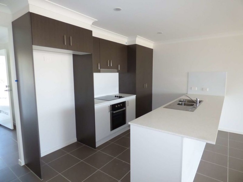 204 Darlington Drive, Yarrabilba QLD 4207