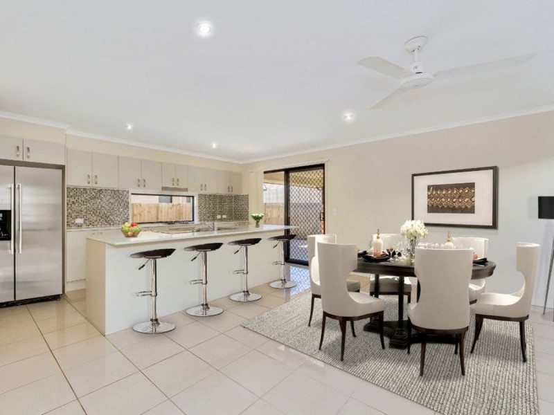 54 Sandalwood Crescent, Griffin QLD 4503