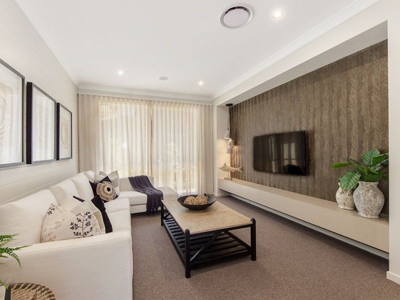 22 Houston Street, Spring Mountain QLD 4124