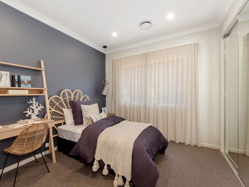 22 Houston Street, Spring Mountain QLD 4124