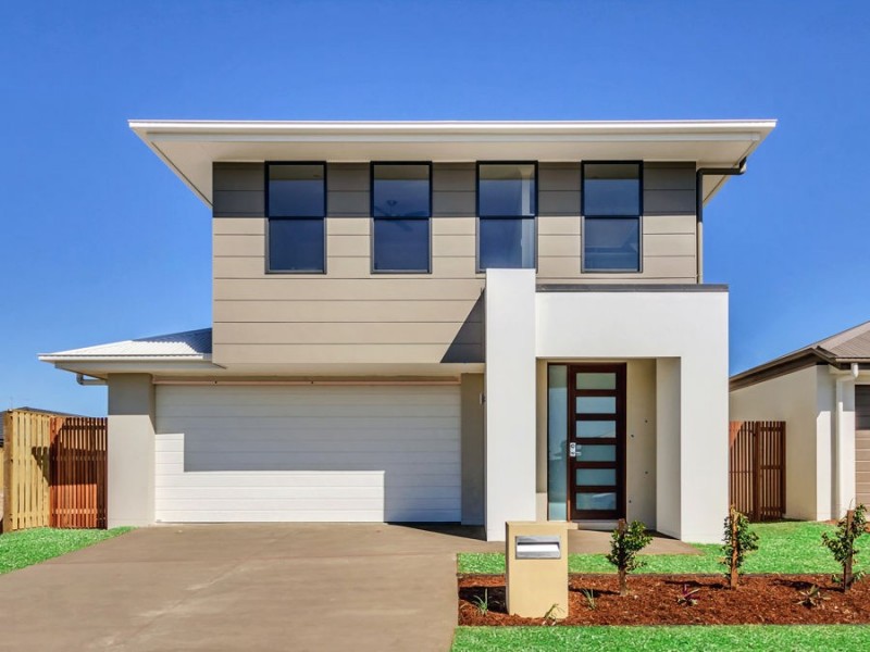 8 SKYLINE STREET, Heathwood QLD 4110