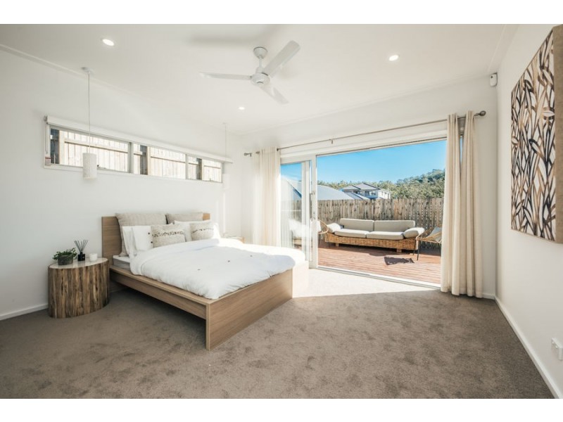 12 Miami Street, Spring Mountain QLD 4124